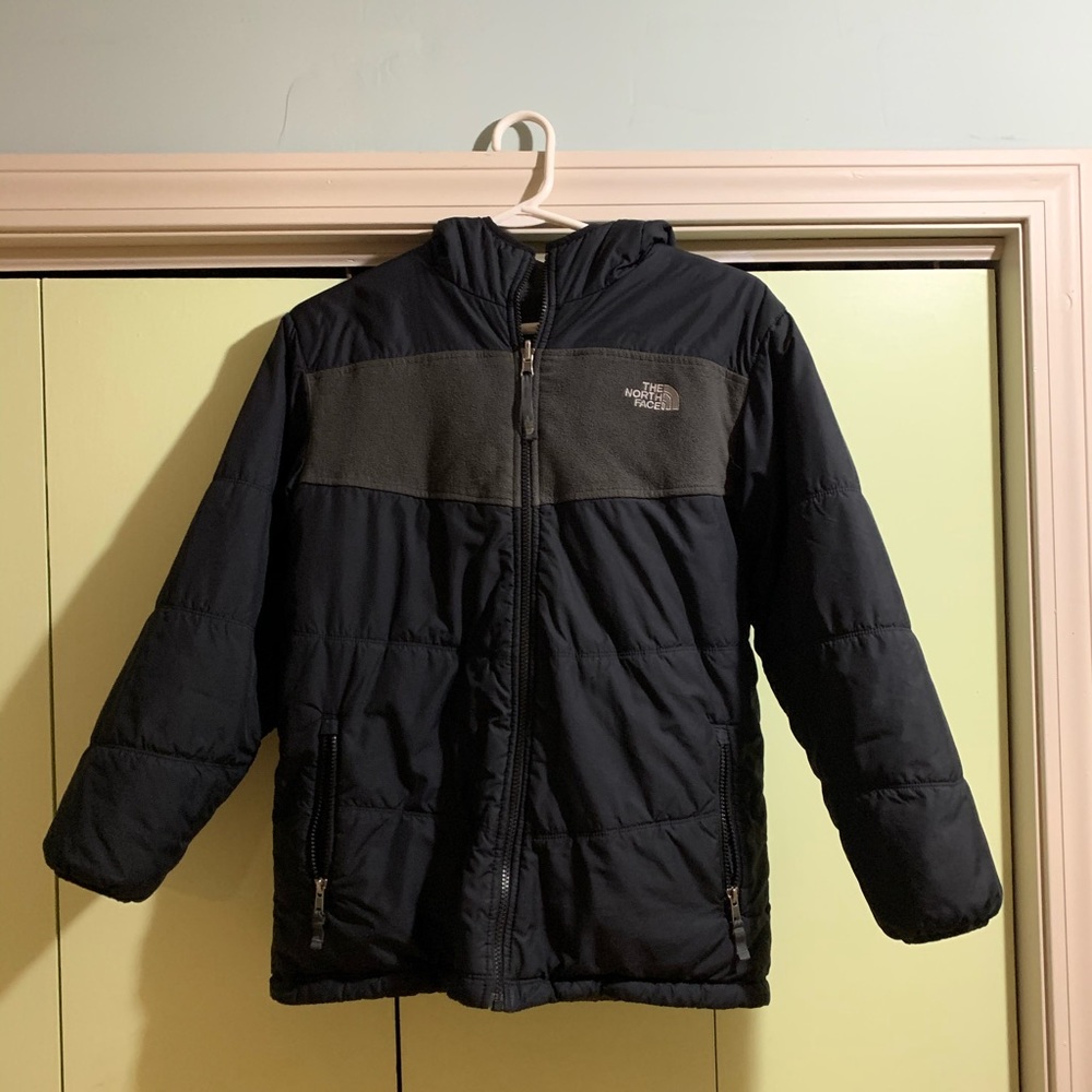 The North Face Kids Navy Blue Hooded Puffer Jacket with Charcoal Chest Panel